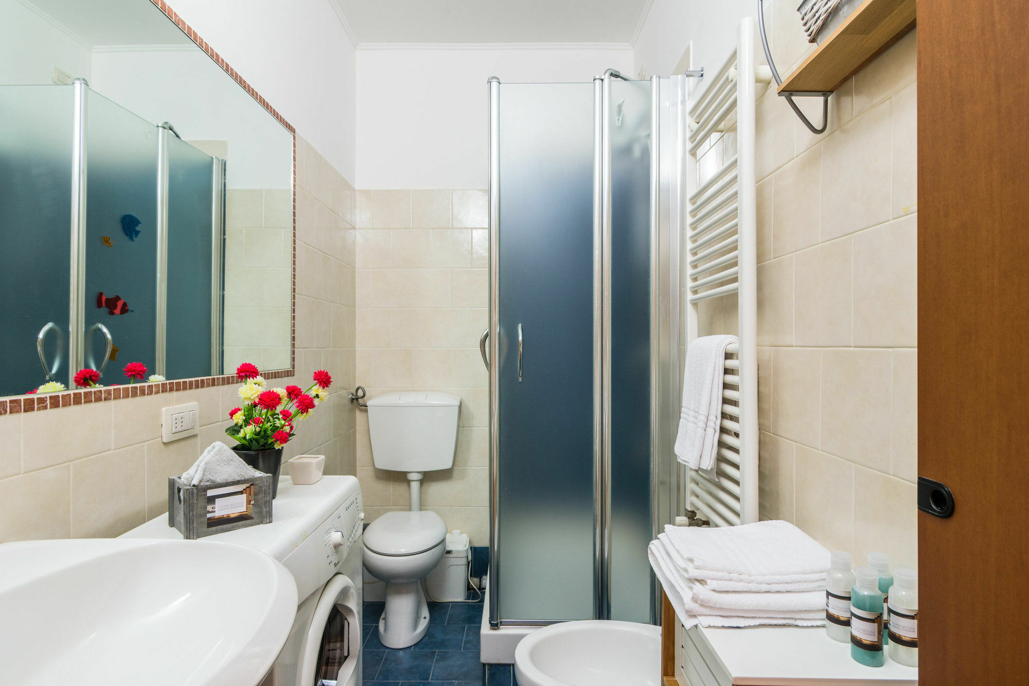 Home At Hotel Firenze 4 Milano Esterno foto